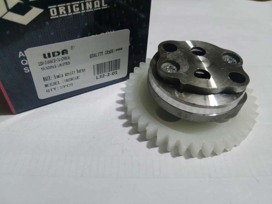 repuesto de moto MOTO71 — BOMBA ACEITE HORSE