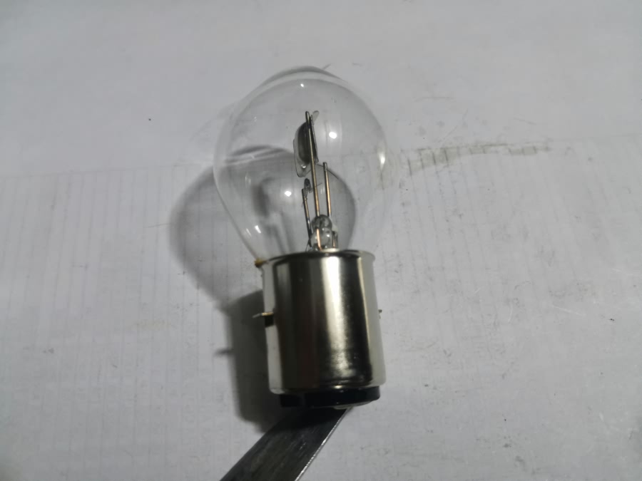 repuesto de moto MOTO71 — BOMBILLO FARO CABEZON