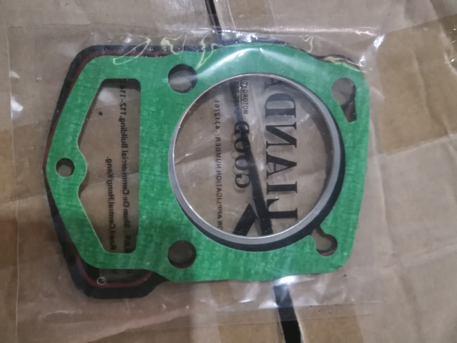 repuesto de moto MOTO71 — EMPACADURA CILINDRO Y CAMARA VERDE HJ150