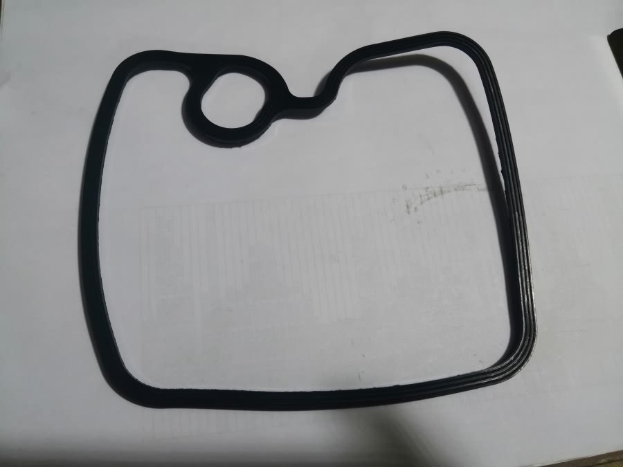 repuesto de moto MOTO71 — GOMA TAPA VALVULA ARSEN II