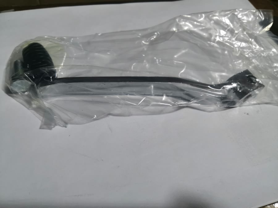 repuesto de moto MOTO71 — PEDAL CAMBIO GN