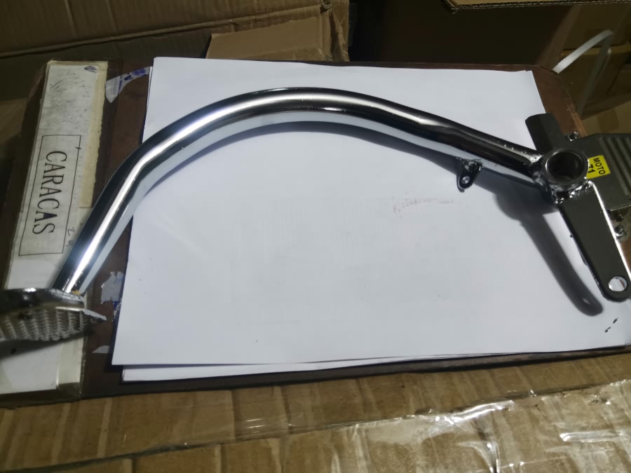 repuesto de moto MOTO71 — PEDAL FRENO JAGUAR