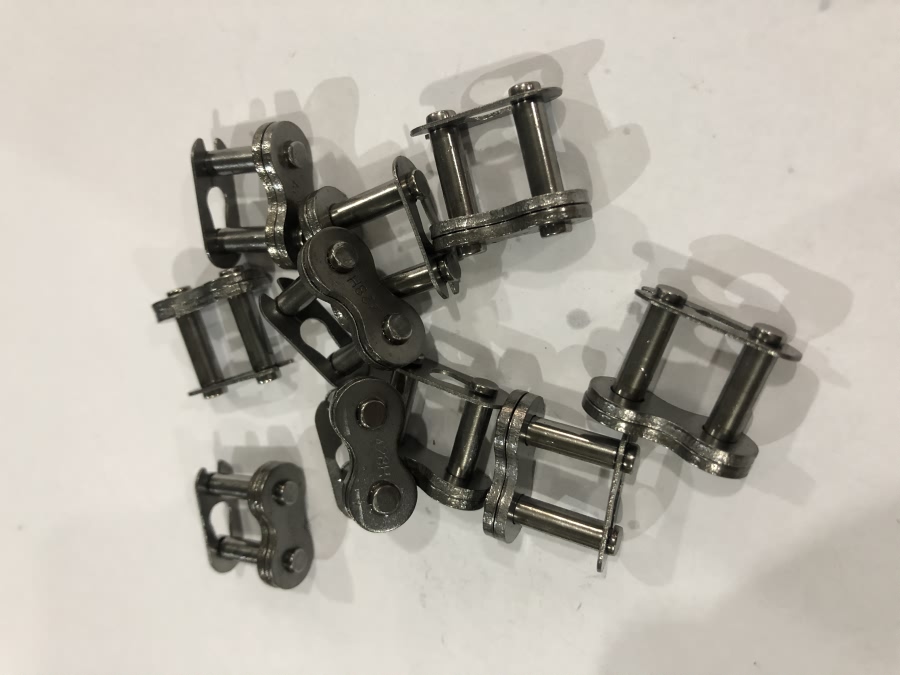 repuesto de moto MOTO71 — PERRITO CADENA 428H(100UNIDAD)
