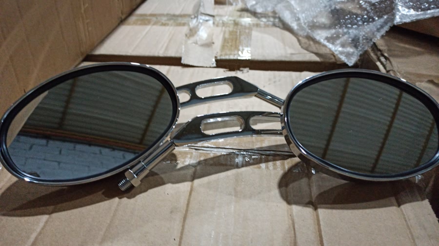 repuesto de moto MOTO71 — RETROVISOR SUPER SHADOW 250