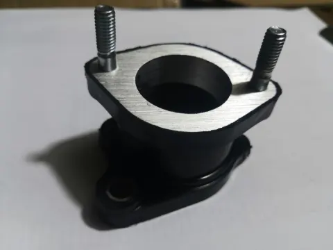 repuesto de moto MOTO71 — BASE CARBURADOR CG200 PZ30(RECTA)