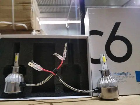 repuesto de moto MOTO71 — BOMBILLO LED ALTA ILUMINACION H3