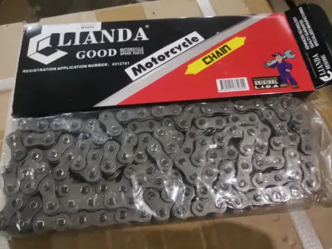 repuesto de moto MOTO71 — CADENA REFOZADA 428H-128L