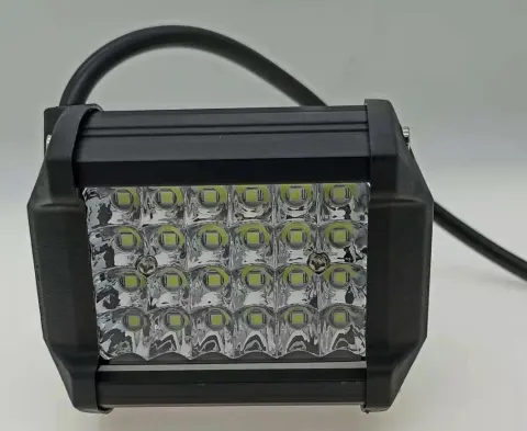 repuesto de moto MOTO71 — FARO 24LED CUADRADO