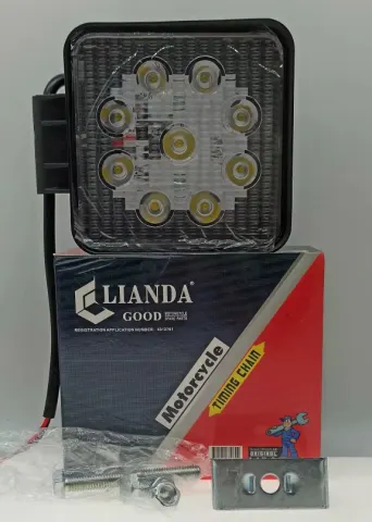 repuesto de moto MOTO71 — FARO 9LED CUADRADO EXTERIOR