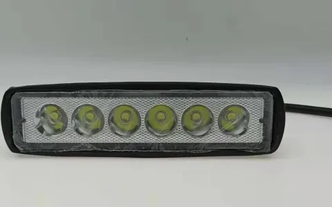 repuesto de moto MOTO71 — FARO SLIM 6LED 18W EN LINEA