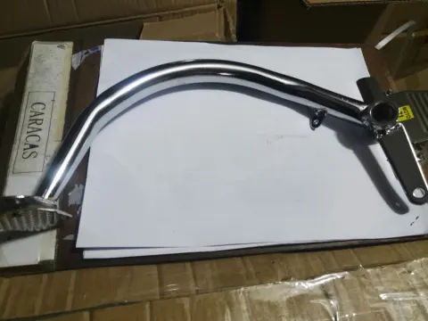 repuesto de moto MOTO71 — PEDAL FRENO JAGUAR