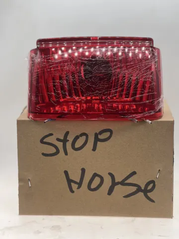 repuesto de moto MOTO71 — STOP TRASERO HORSE