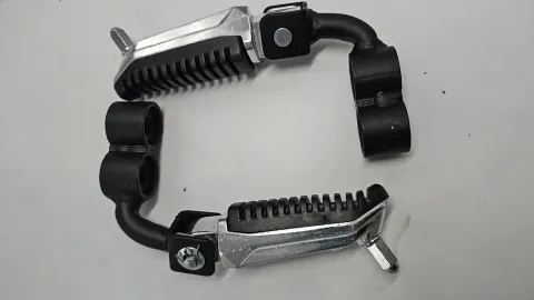 repuesto de moto MOTO71 — posapie trasero arsen